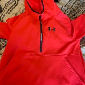 UNDER ARMOUR HOODIE